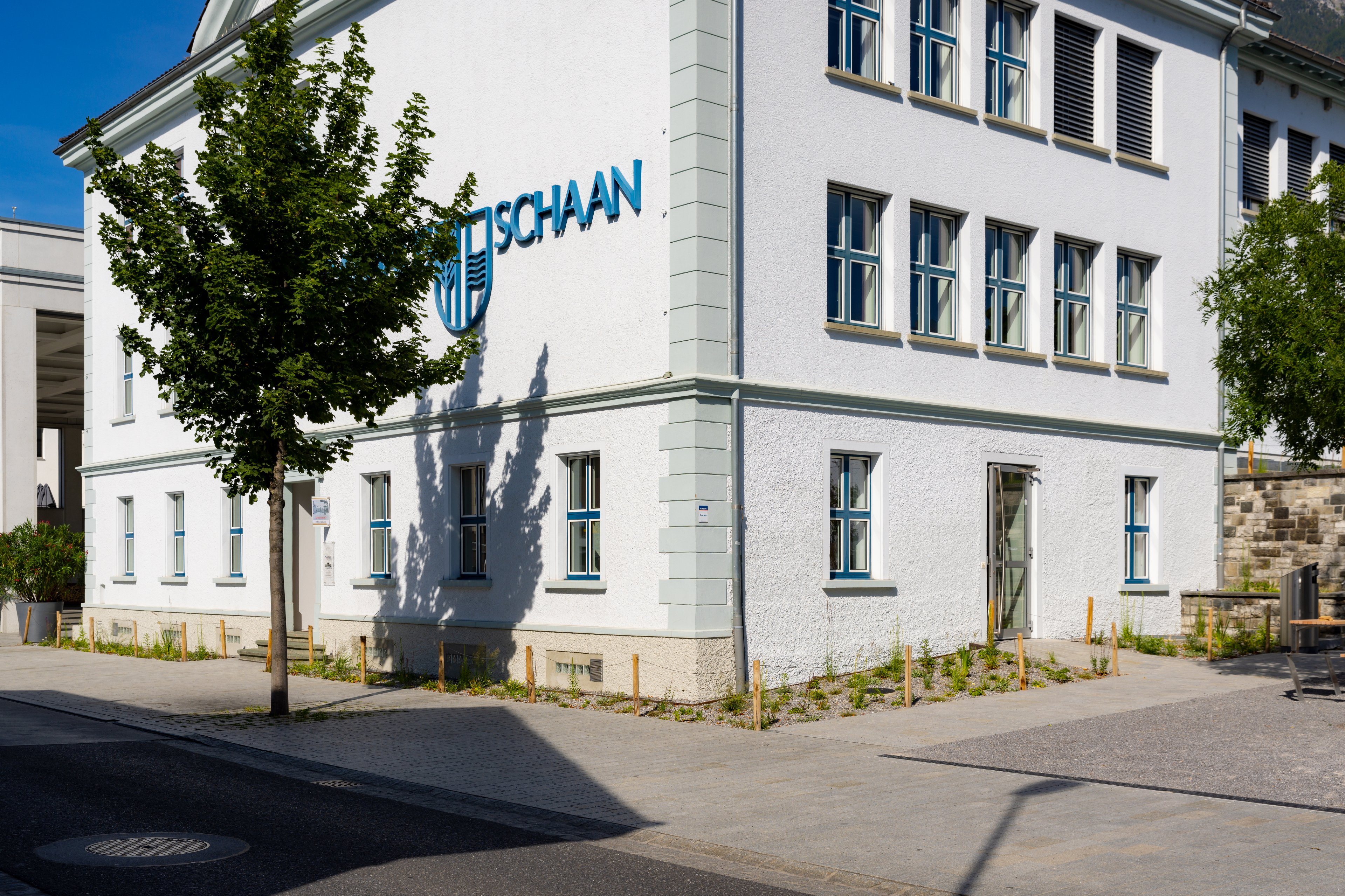 Aussenansicht Rathaus und Domus_3.jpg