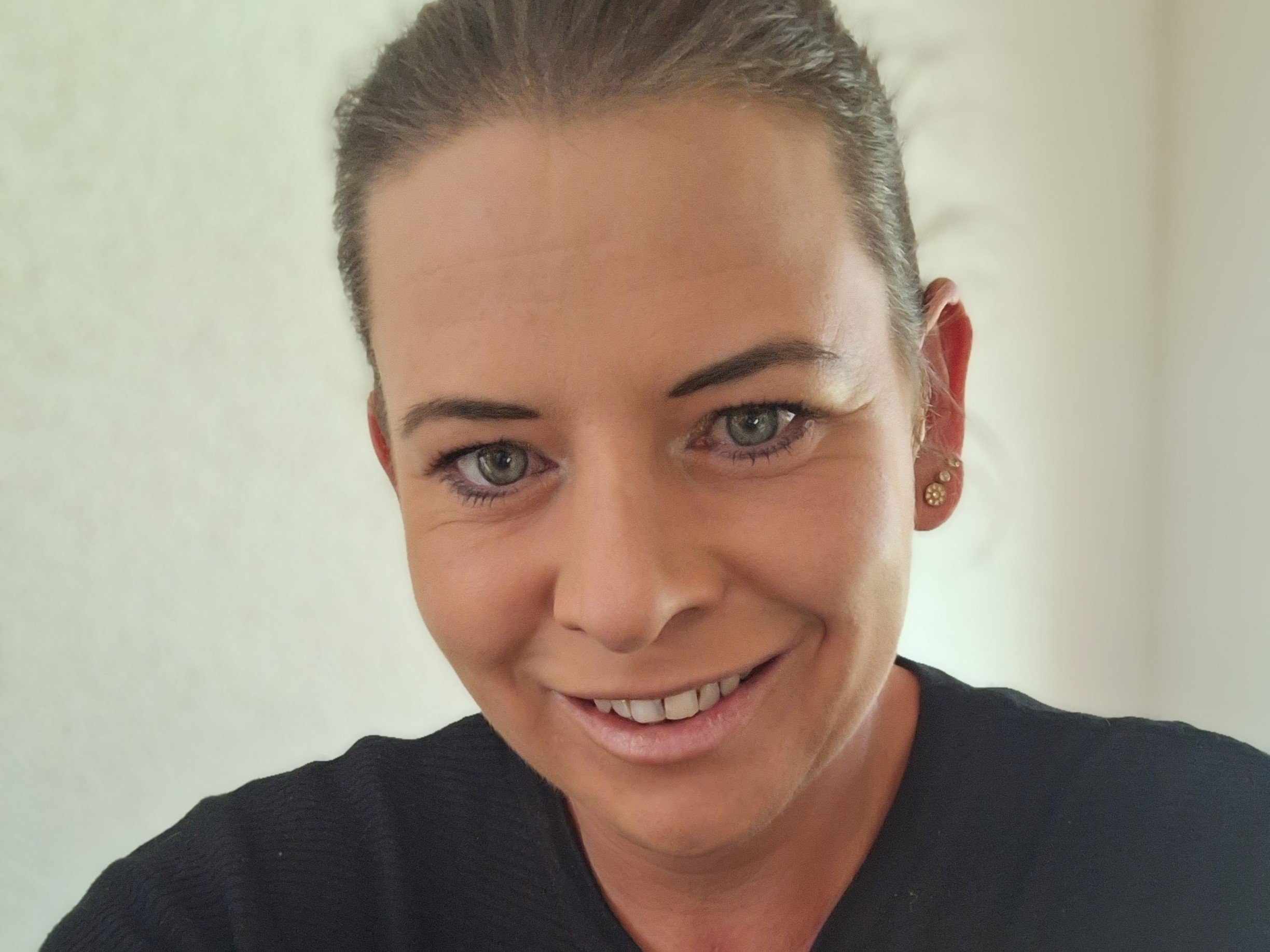 Claudia Heeb_geschn.jpg