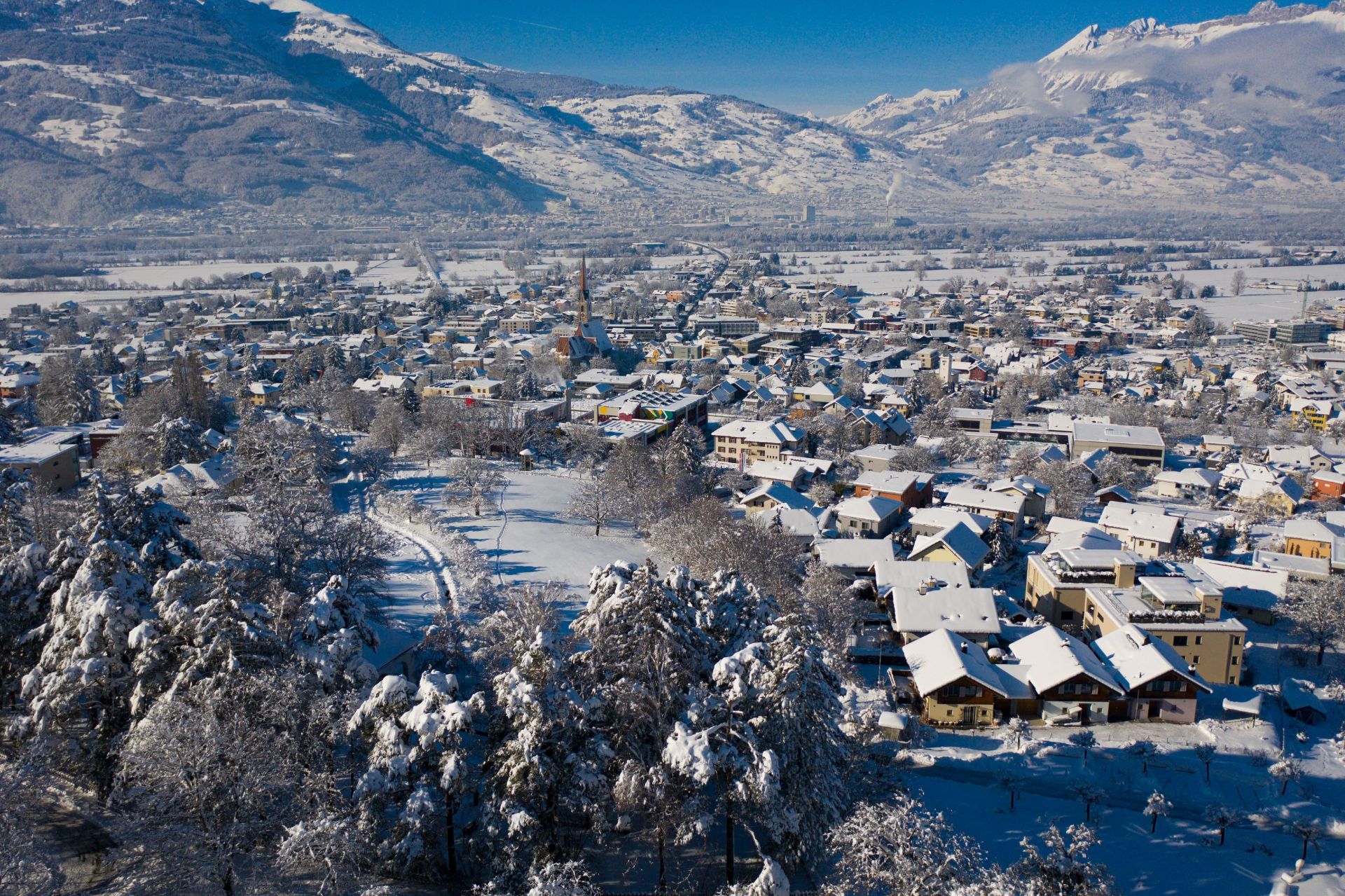 Gemeinde und Verwaltung