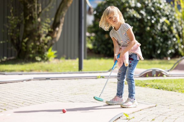 20260416_Aktivwoche-Minigolf_023.jpg