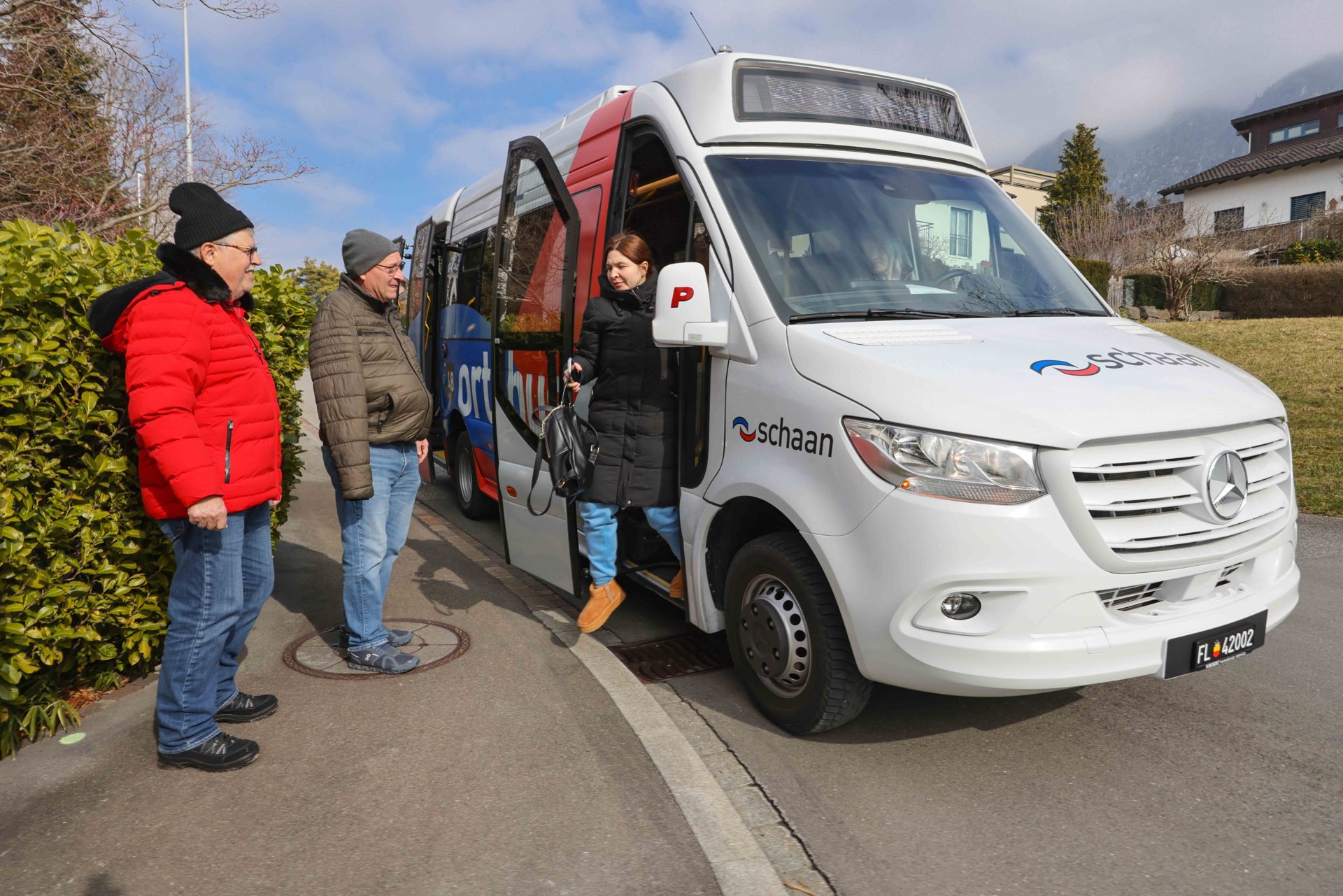 ORTSBUS_BRI_8135.jpg