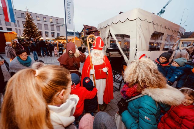 Auftakt_NIKOLAUSMARKT_KRIL4538.jpg