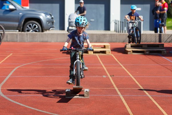 VELO_RI_2403.JPG