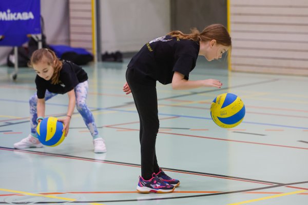 VOLLEYBALL_RI_1732.jpg