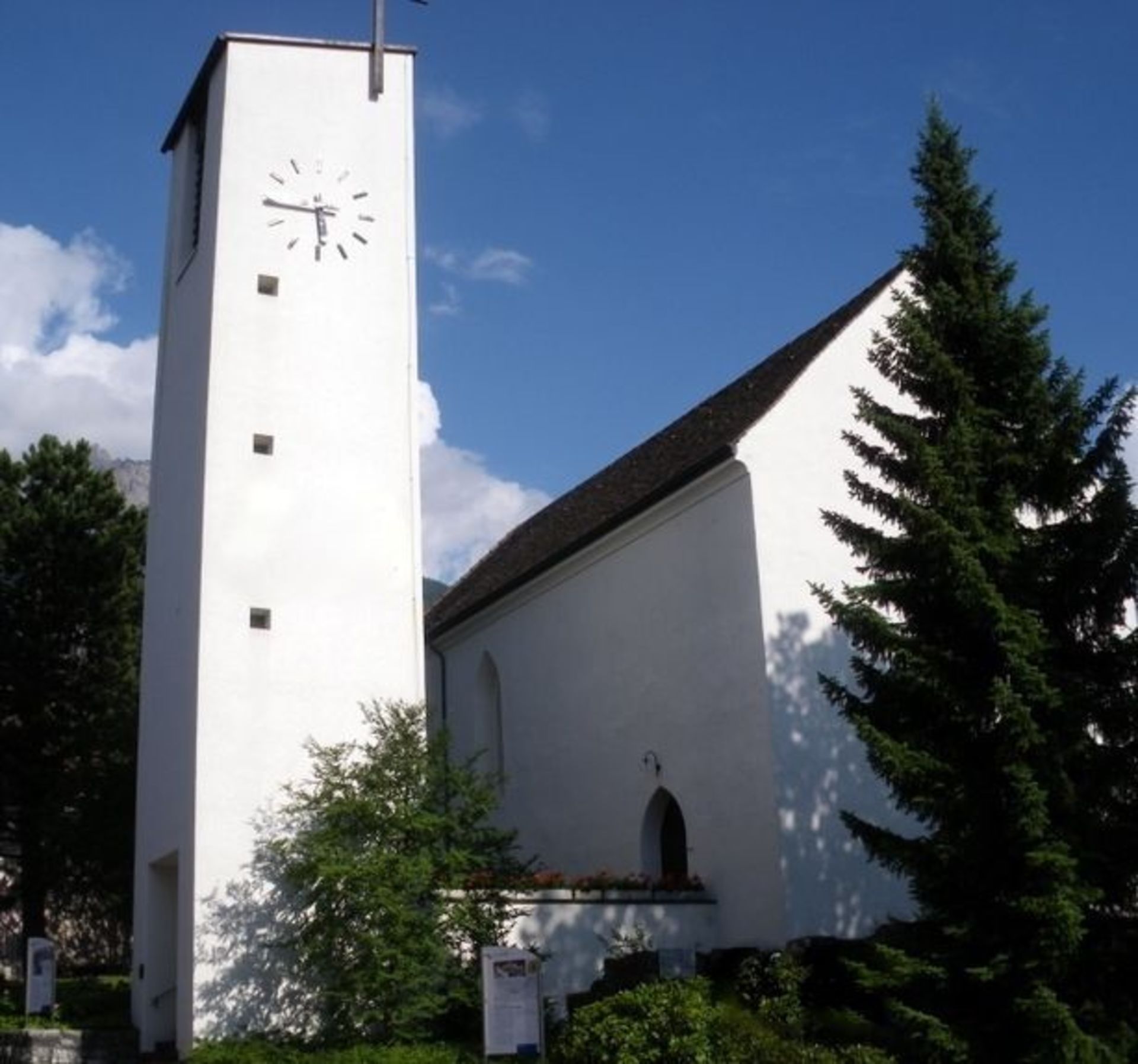 Kirche_St._Peter.jpg
